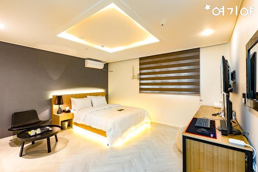 Hash Hotel Сувон Экстерьер фото